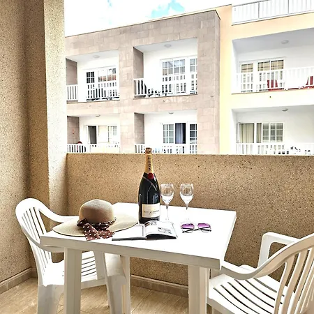 1a Abrigos, Wifi And Balcony Appartement *